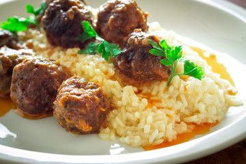 Meatballs with rice