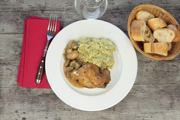 lapin sauce champignons 17032016