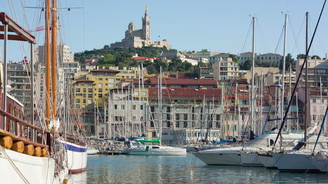 Zoom out timelapse of Marseille at a summer day