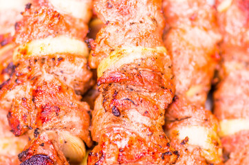 Grilled skewers of meat