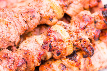Grilled skewers of meat