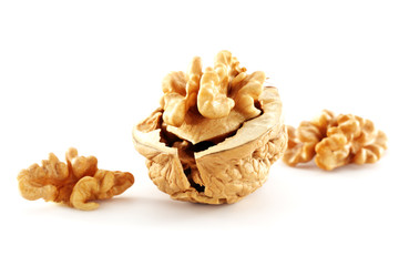 walnuts 