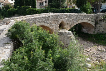 Fototapeta na wymiar Römerbrücke in Pollenca, Mallorca