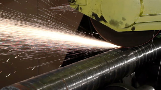 Grinding of the steel billet