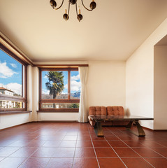 Fototapeta premium unfurnished living room in private house