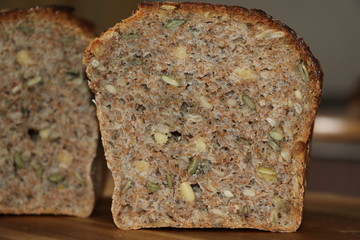 Wholemeal bread with pumpkin seeds and sunflower seeds