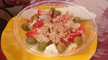 Italian tuna salad