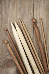 Knitting needles and crochets