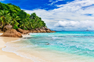Naklejka na ściany i meble Tropical beach. The Seychelles