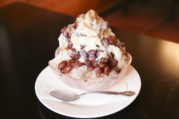 Zenzai, Kakigori, Japanese summer sweets.