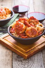 Turkey meatballs with tomato sauce