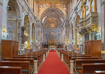 Fototapeta na wymiar Rome - The nave of church Santo Spirito in Sassia.
