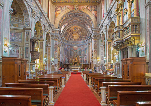 Rome - The Nave Of Church Santo Spirito In Sassia.