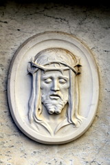 Steinrelief - Jesus mit der Dornenkrone