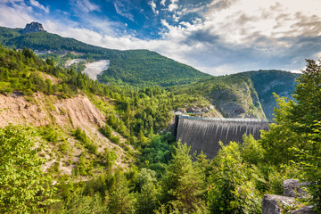 Obraz na płótnie Canvas Famous Vajont Dam with memorial site in Veneto, Italy