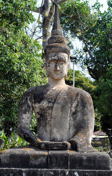 Buddha statues at the beautiful and bizarre buddha park in Vientiane/Laos.