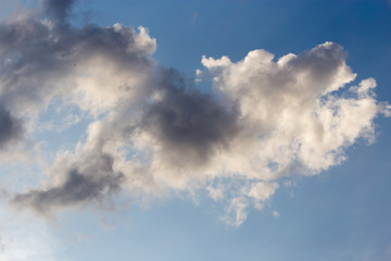 Fototapeta premium clouds in the sky as the background