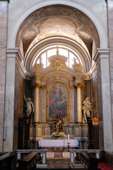 Fototapeta na wymiar Altar in Cathedral of St Nicholas in Ljubljana, Slovenia 