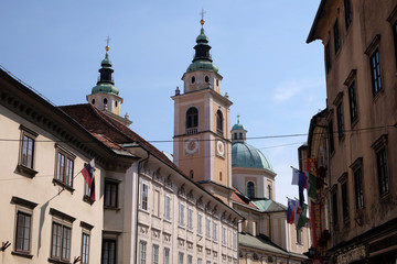 Fototapeta na wymiar Cathedral of St Nicholas in Ljubljana, Slovenia
