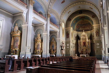 Fototapeta na wymiar Basilica of the Sacred Heart of Jesus in Zagreb, Croatia 