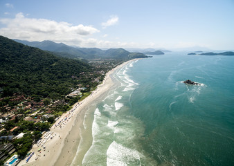 Obraz premium Aerial View of Juquehy Beach, Brazil