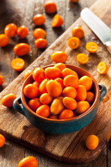 Raw Organic Orange Kumquats