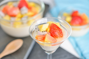Pudding fruit salad
