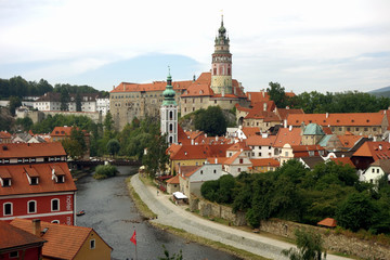 Fototapeta premium Český Krumlov, Bohême-du-Sud, Rivière Vltava et Château Du Hrad