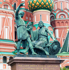 Fototapeta na wymiar Minin and Pozharsky monument in front of St. Basil's Cathedral on Red square, Moscow, Russia