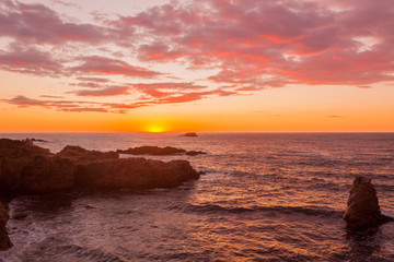 Fototapeta na wymiar California Coastal Sunset