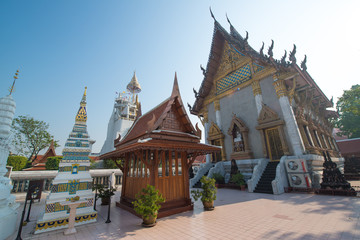 Temple Wat Intharawihan in Bangkok. It was built at beginning of Ayutthaya period, one of the main...