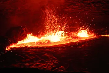 Schilderijen op glas Burning lava lake inside the Erta Ale volcano-Danakil-Ethiopia. 0206 © rweisswald