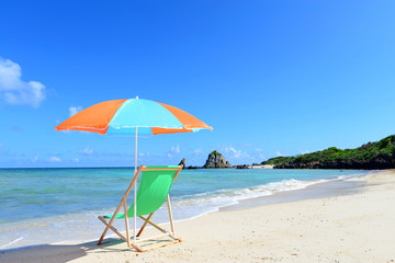 沖縄の美しい海とさわやかな空