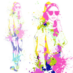 Fototapeta na wymiar fashion look girl with color splashes