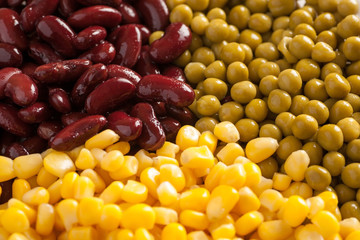 Sweet corn, green peas and red beans