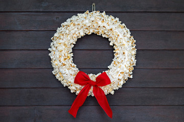 Popcorn wreath