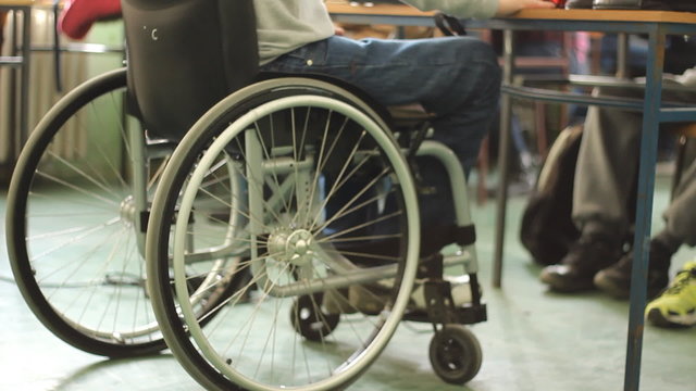 wheelchair, the man in wheelchair 