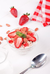 muesli with strawberries and nuts