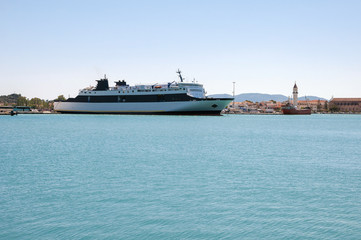 Fototapeta na wymiar Ferry ship in the port of Zakynthos
