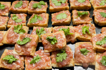bread with minced pork