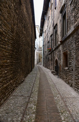 Fototapeta na wymiar Spoleto, borgo medievale in Umbria (Italia)