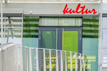 Gebäude Schild Kultur