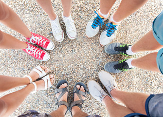 feet of teens