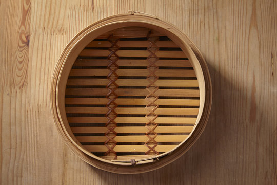 bamboo steamer