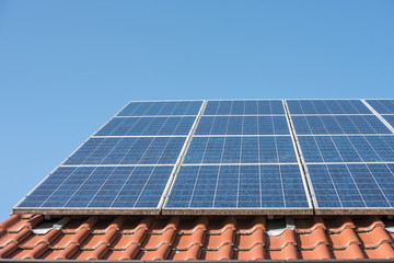 Fotovoltaikanlage auf einem Einfamilienhaus