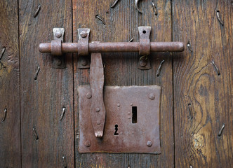Old-style lock with a hasp