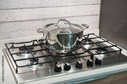 Pentola su fornelli a gas