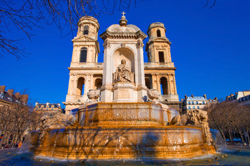 Fototapeta na wymiar église Saint-Sulpice, Paris