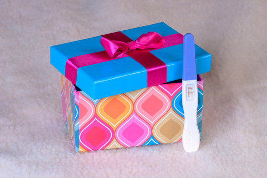 pregnancy in gift boxes