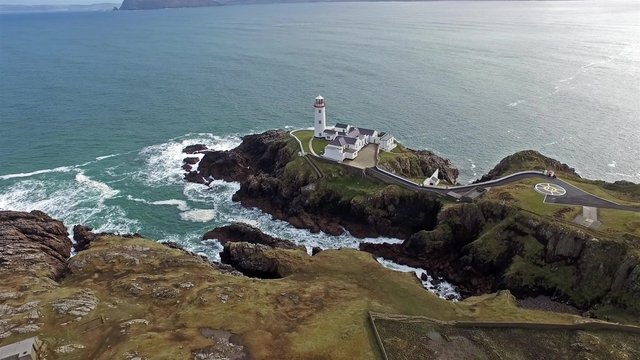 Luftaufnahme des Fanad head Leuchtturms, Donegal, Irland